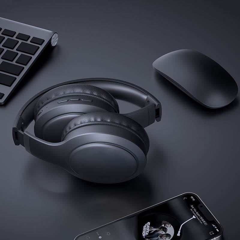 HAVIT H633BT Wireless Bluetooth Headphones Colorful Design's images